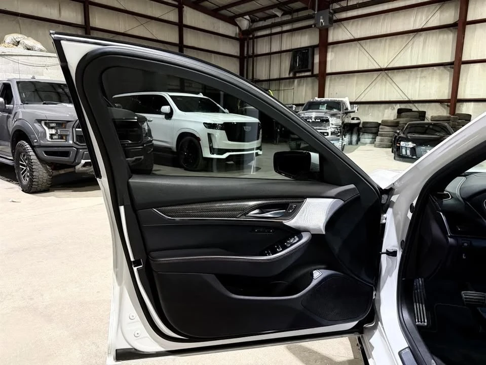 2021 Cadillac CT5 - Image 11 of 20