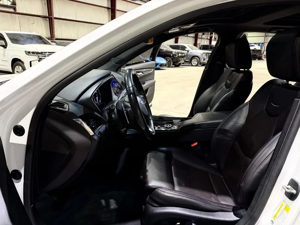 2021 Cadillac CT5 - Image 13 of 20