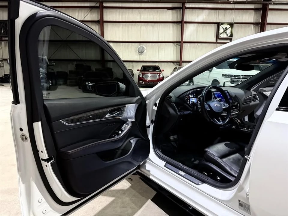 2021 Cadillac CT5 - Image 12 of 20