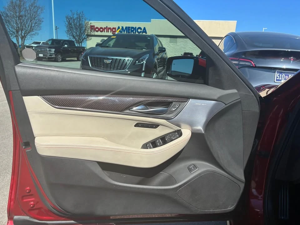 2021 Cadillac CT5 - Image 10 of 13