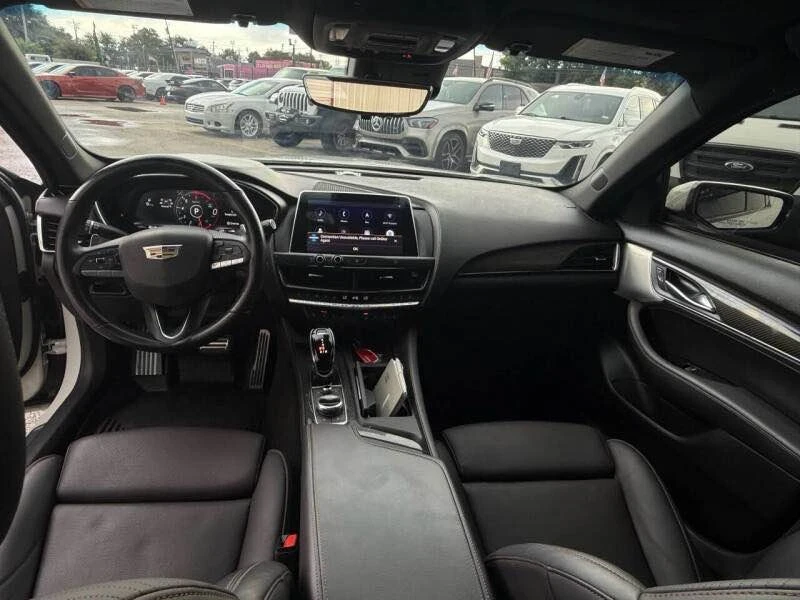 2021 Cadillac CT5-V - Image 10 of 15