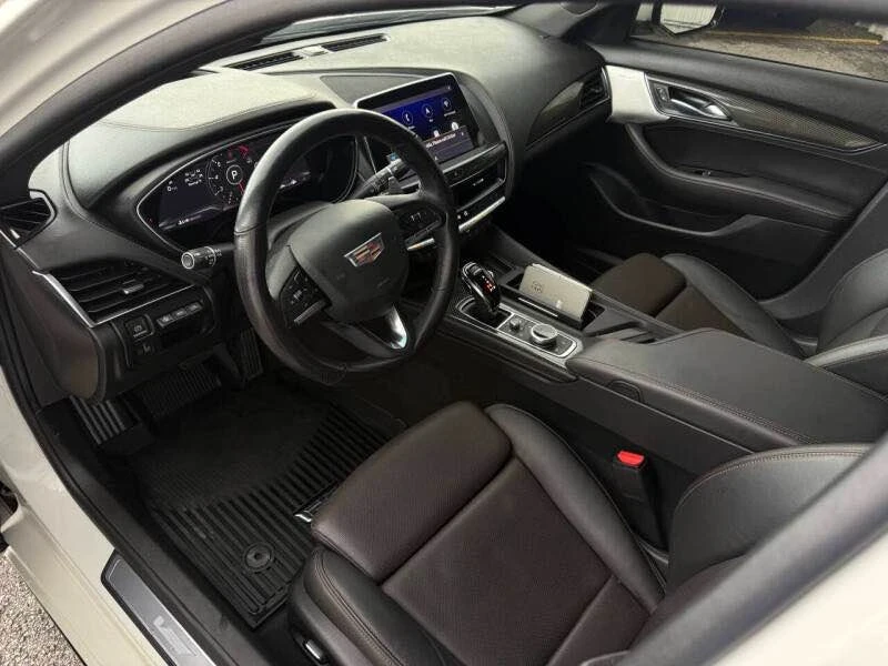 2021 Cadillac CT5-V - Image 9 of 15