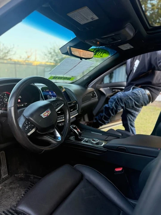 2021 Cadillac CT5-V - Image 7 of 9
