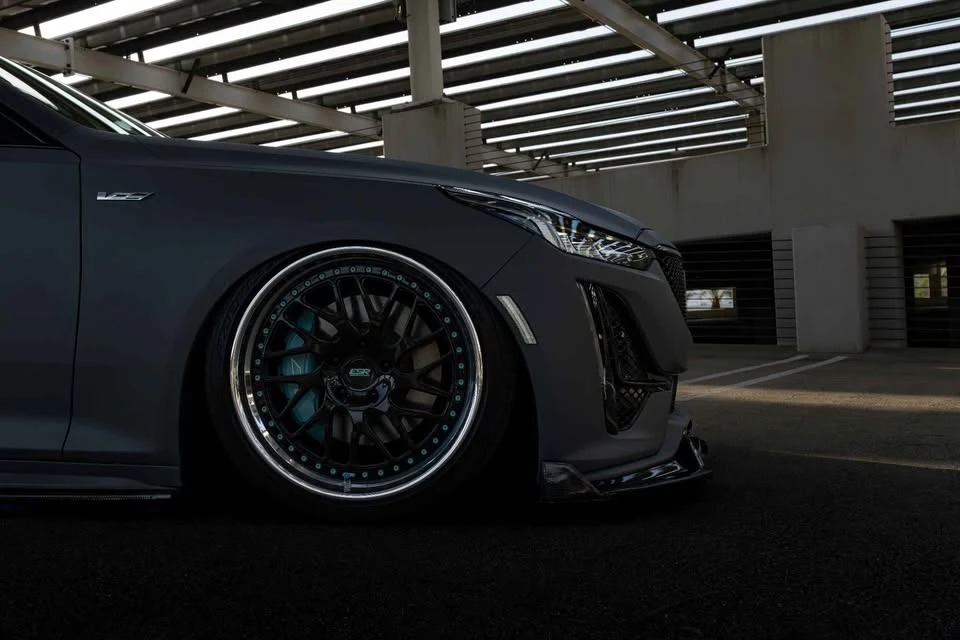 2021 Cadillac CT5-V - Image 2 of 7