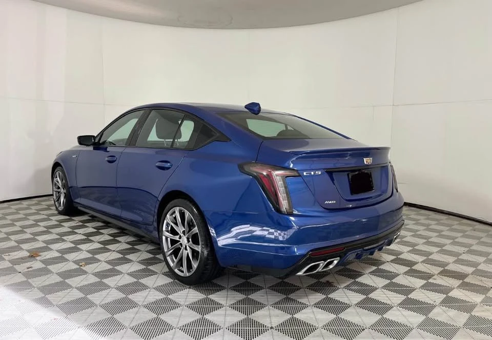 2021 Cadillac CT5-V - Image 4 of 8