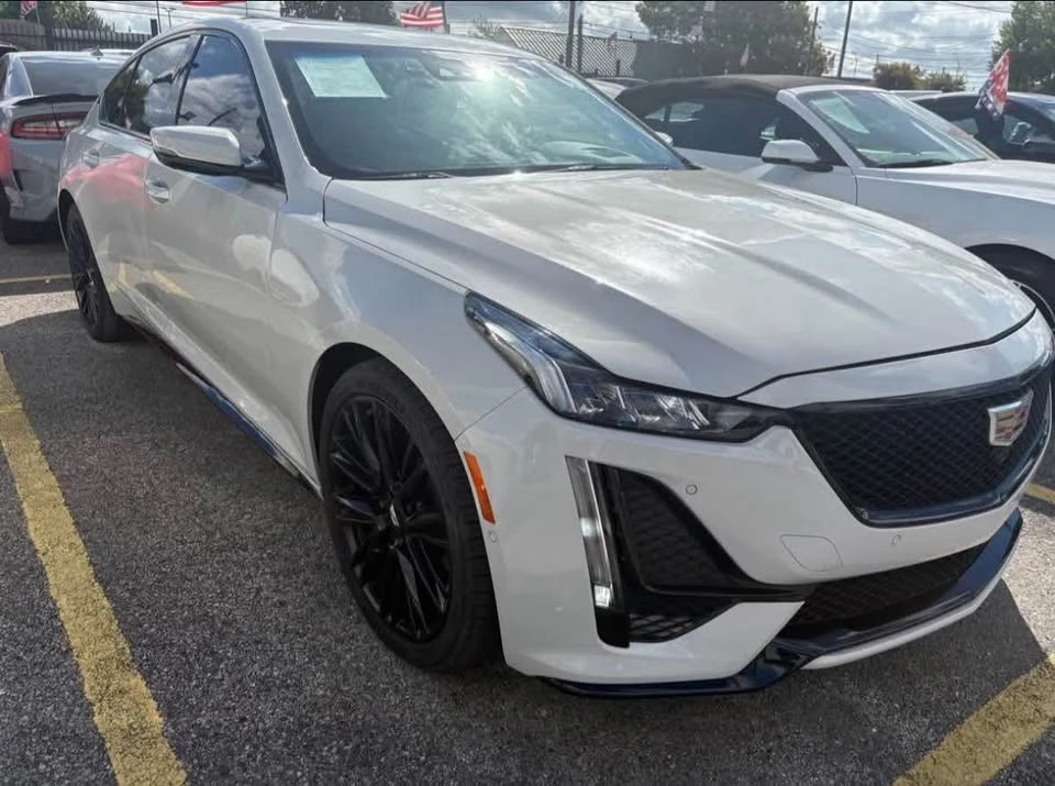 2021 Cadillac CT5-V - Image 2 of 15