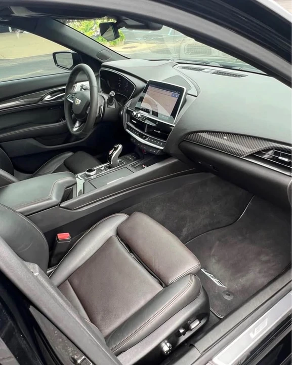 2021 Cadillac CT5-V - Image 10 of 13