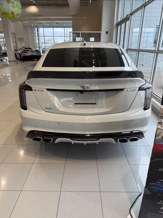 2021 Cadillac CT5-V - Image 3 of 8