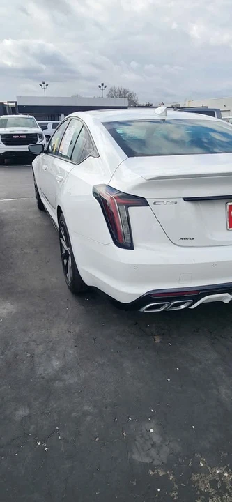 2021 Cadillac CT5-V - Image 5 of 10