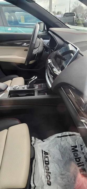 2021 Cadillac CT5-V - Image 7 of 10