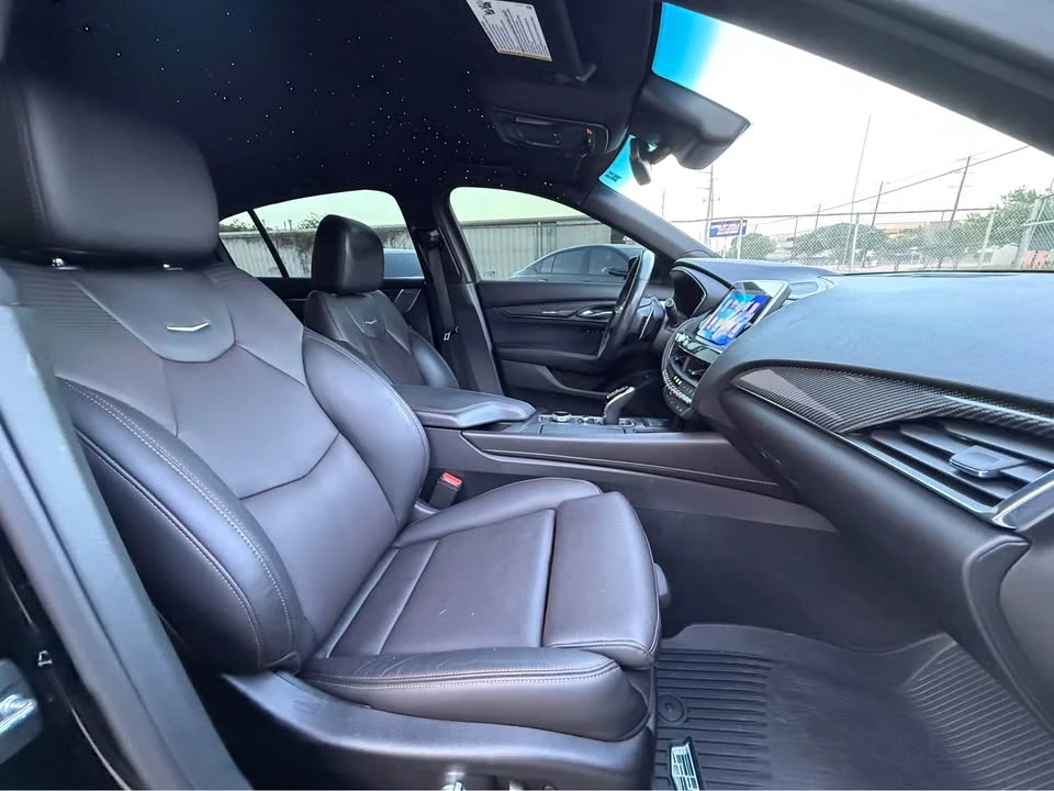 2021 Cadillac CT5-V - Image 8 of 10