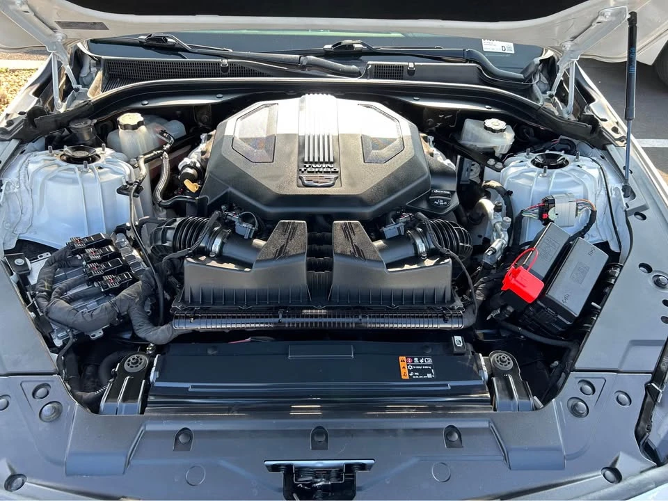 2021 Cadillac CT5-V - Image 17 of 18