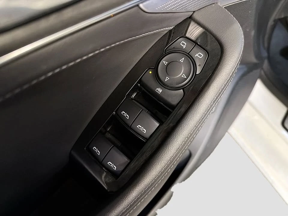 2021 Cadillac CT5 - Image 10 of 13