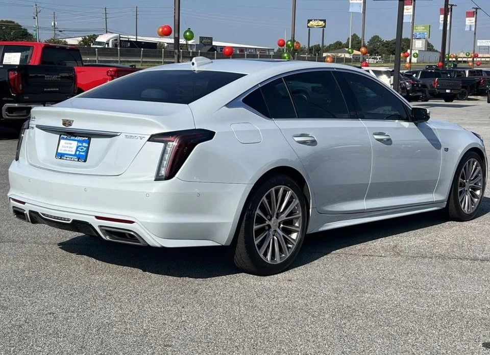 2021 Cadillac CT5 - Image 10 of 12