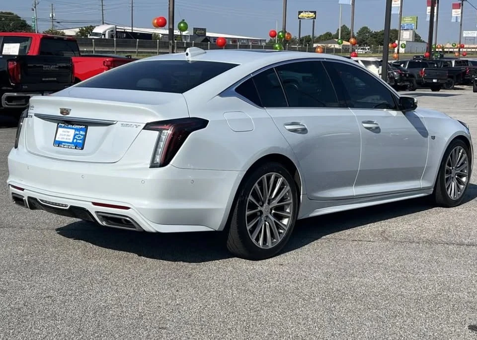 2021 Cadillac CT5 - Image 11 of 13