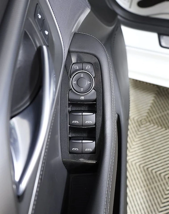 2021 Cadillac CT5 - Image 6 of 13