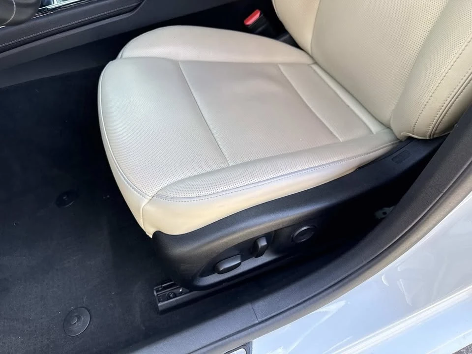 2021 Cadillac CT5 - Image 19 of 20