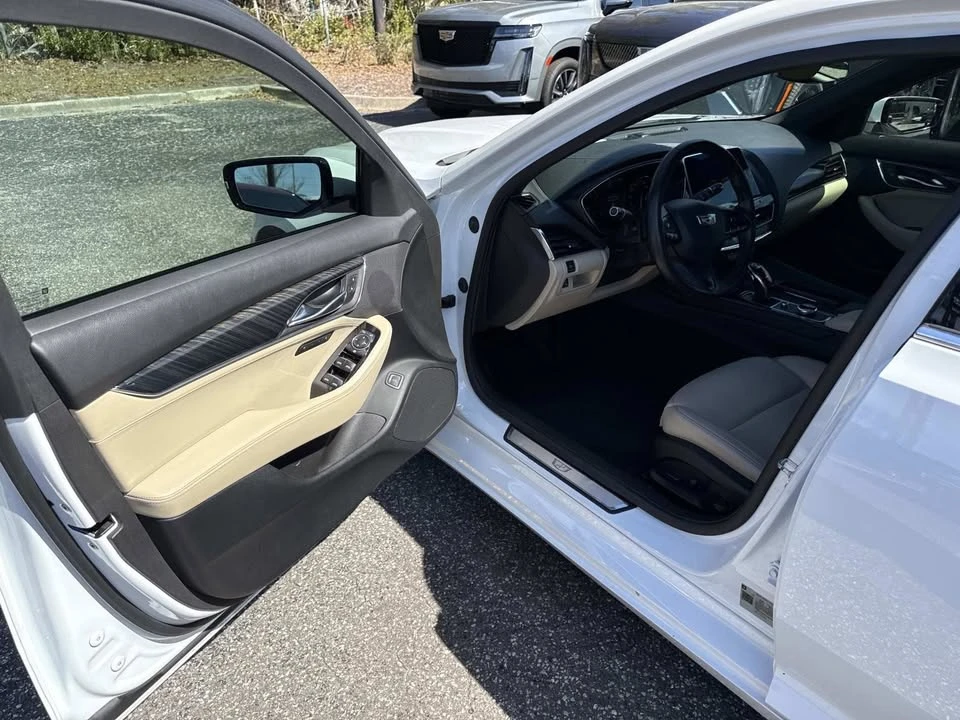 2021 Cadillac CT5 - Image 17 of 20