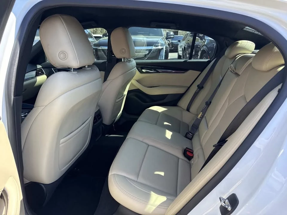 2021 Cadillac CT5 - Image 13 of 20