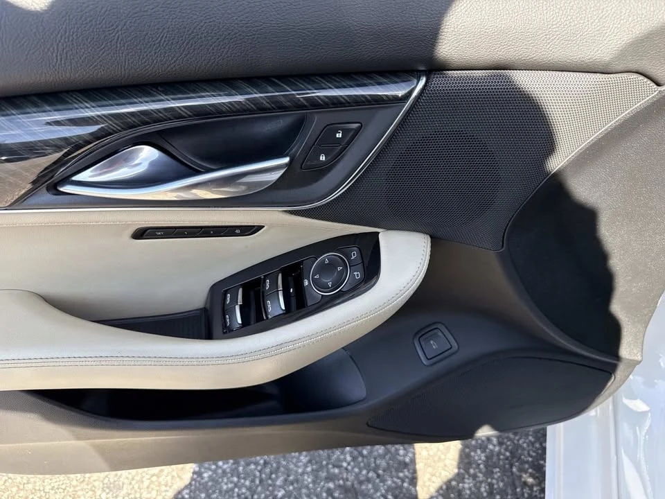 2021 Cadillac CT5 - Image 18 of 20