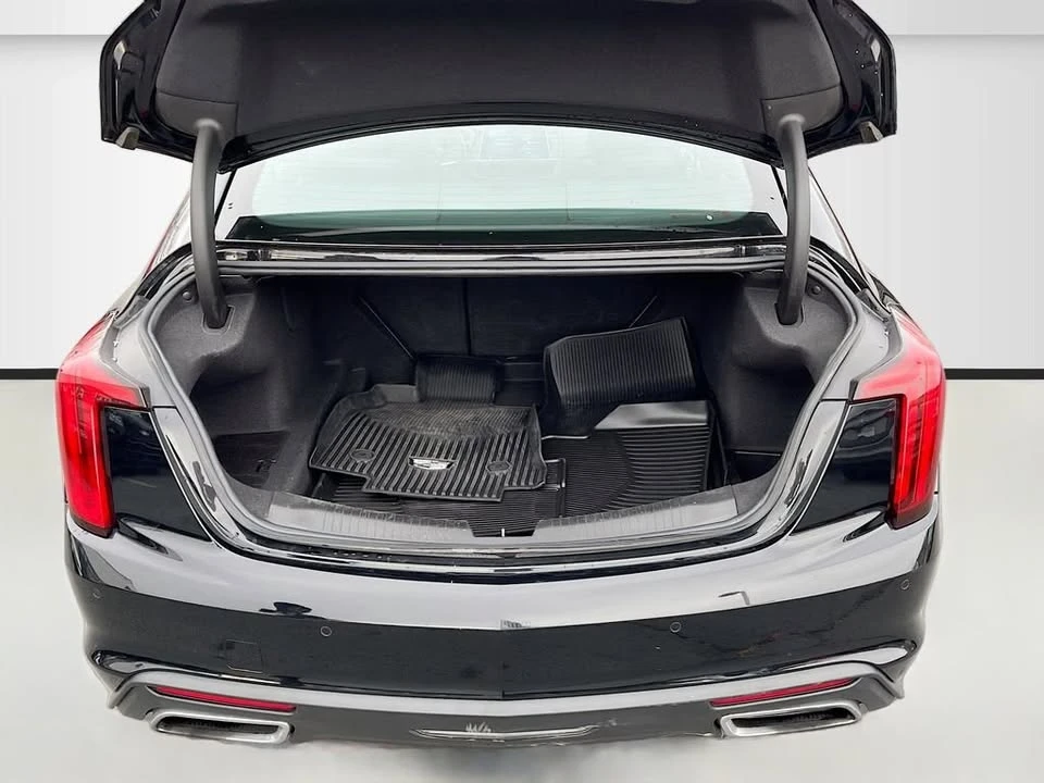 2021 Cadillac CT5 - Image 18 of 20