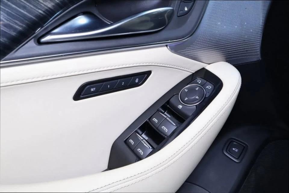 2021 Cadillac CT5 - Image 15 of 20