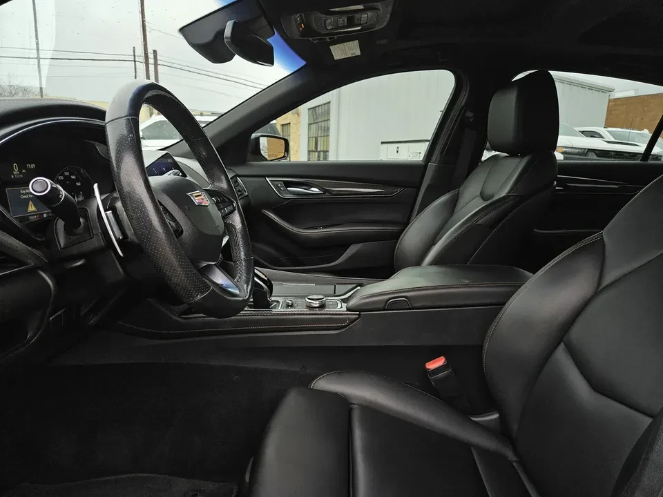 2021 Cadillac CT5 - Image 8 of 9