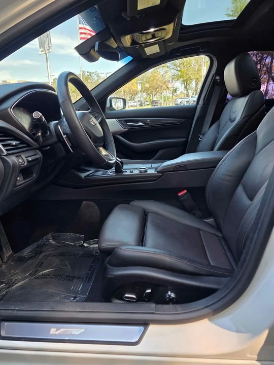 2021 Cadillac CT5-V - Image 5 of 11