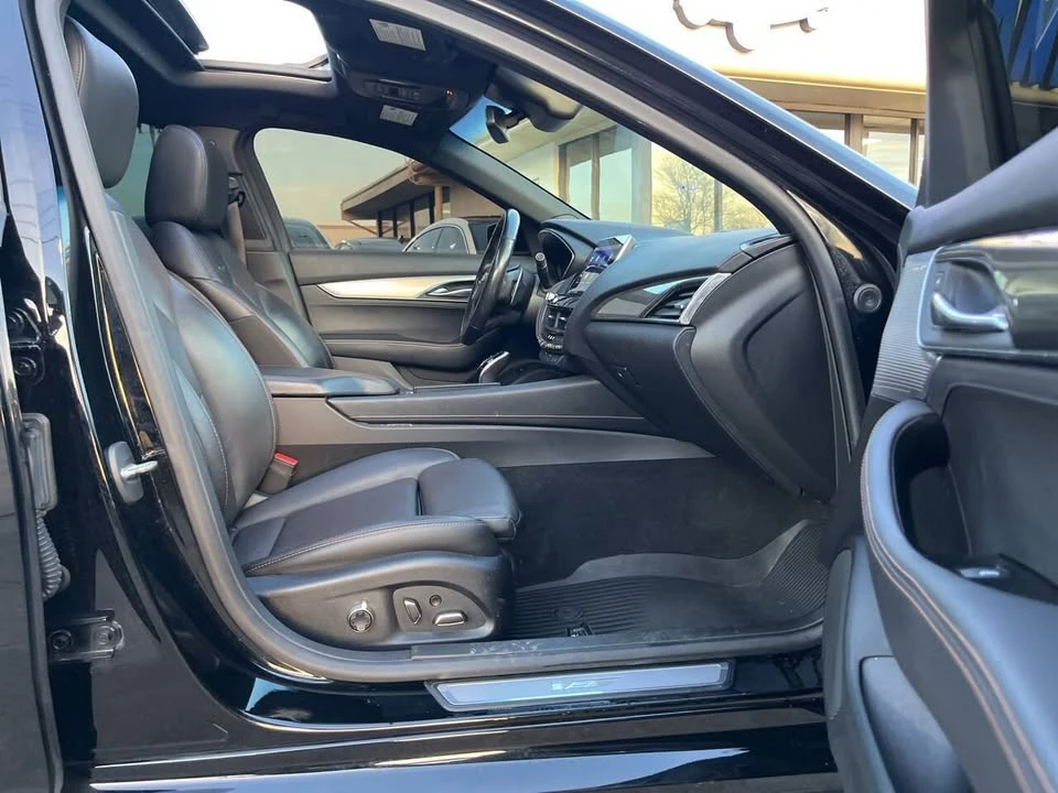 2021 Cadillac CT5-V - Image 14 of 17
