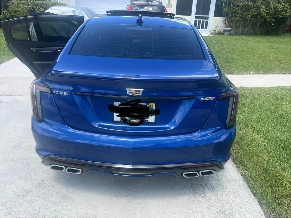 2021 Cadillac CT5-V - Image 2 of 17