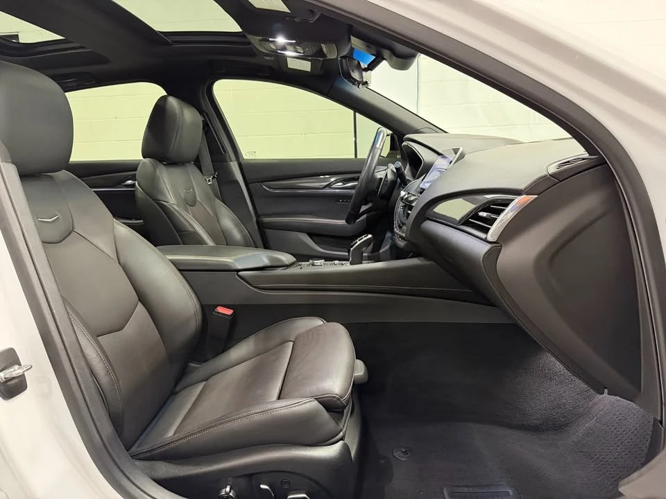 2021 Cadillac CT5-V - Image 16 of 17