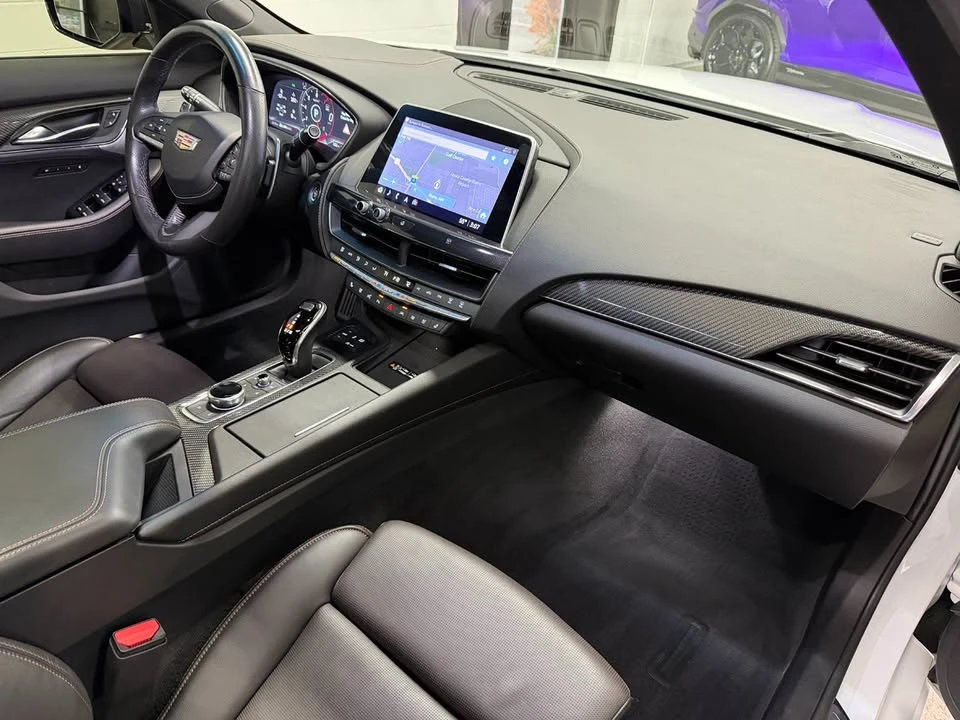 2021 Cadillac CT5-V - Image 15 of 17