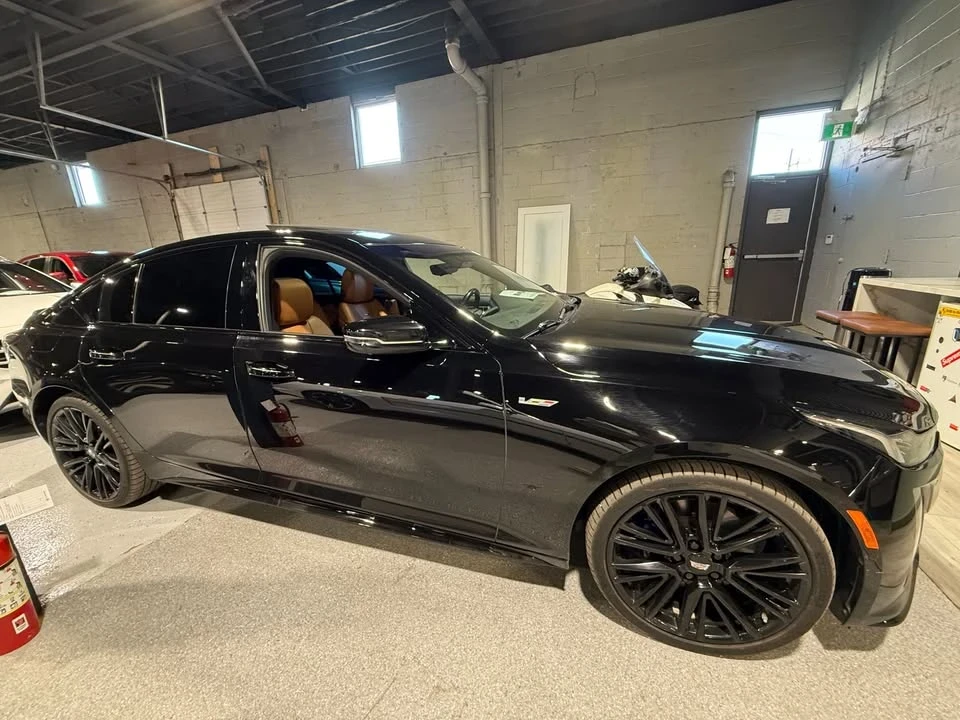 2021 Cadillac CT5-V - Image 2 of 5