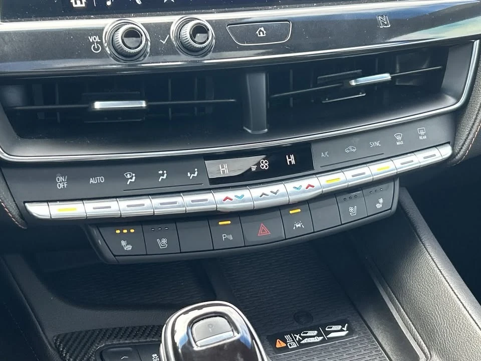 2021 Cadillac CT5-V - Image 15 of 17