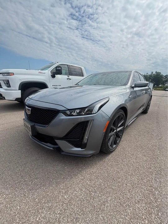 2021 Cadillac CT5-V - Image 2 of 8