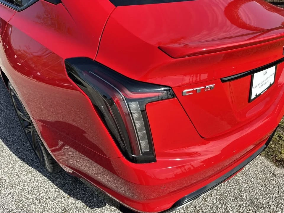 2021 Cadillac CT5-V - Image 11 of 18