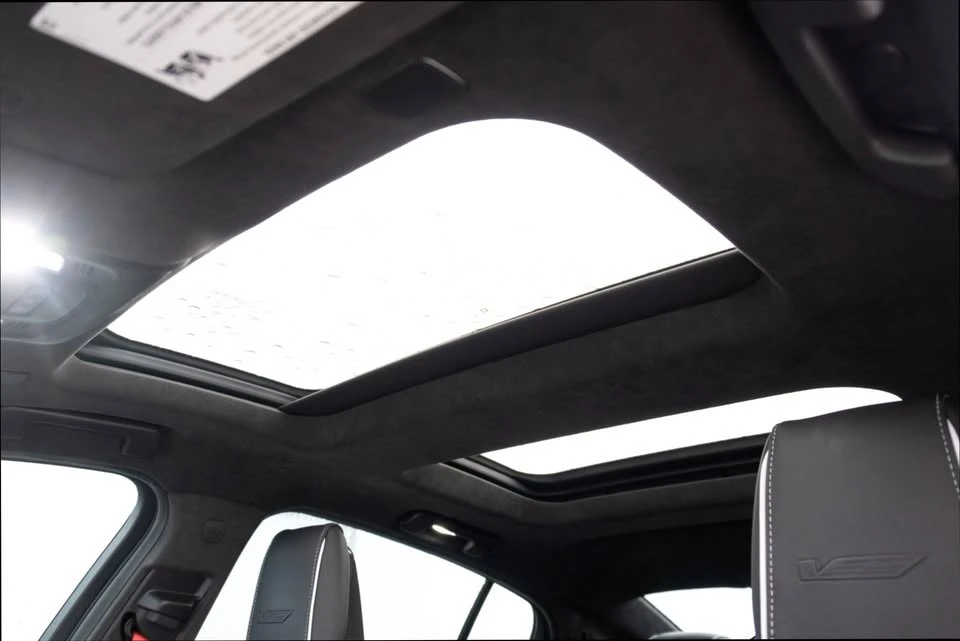 2021 Cadillac CT5-V Blackwing - Image 15 of 19