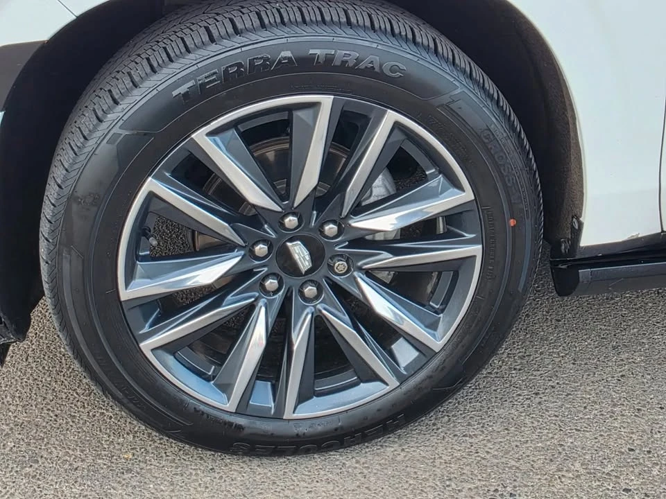 2021 Cadillac Escalade 5th Gen - Image 15 of 17
