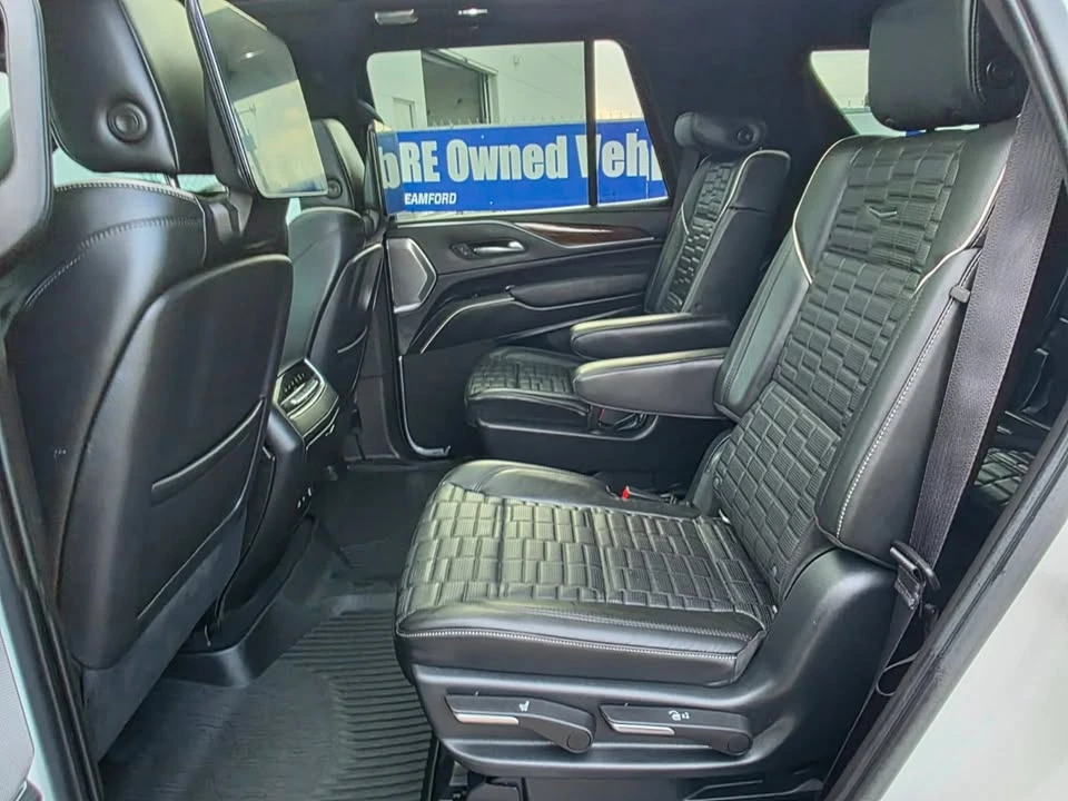 2021 Cadillac Escalade 5th Gen - Image 10 of 17