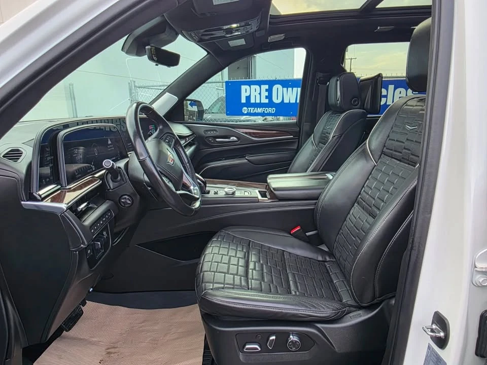 2021 Cadillac Escalade 5th Gen - Image 12 of 17