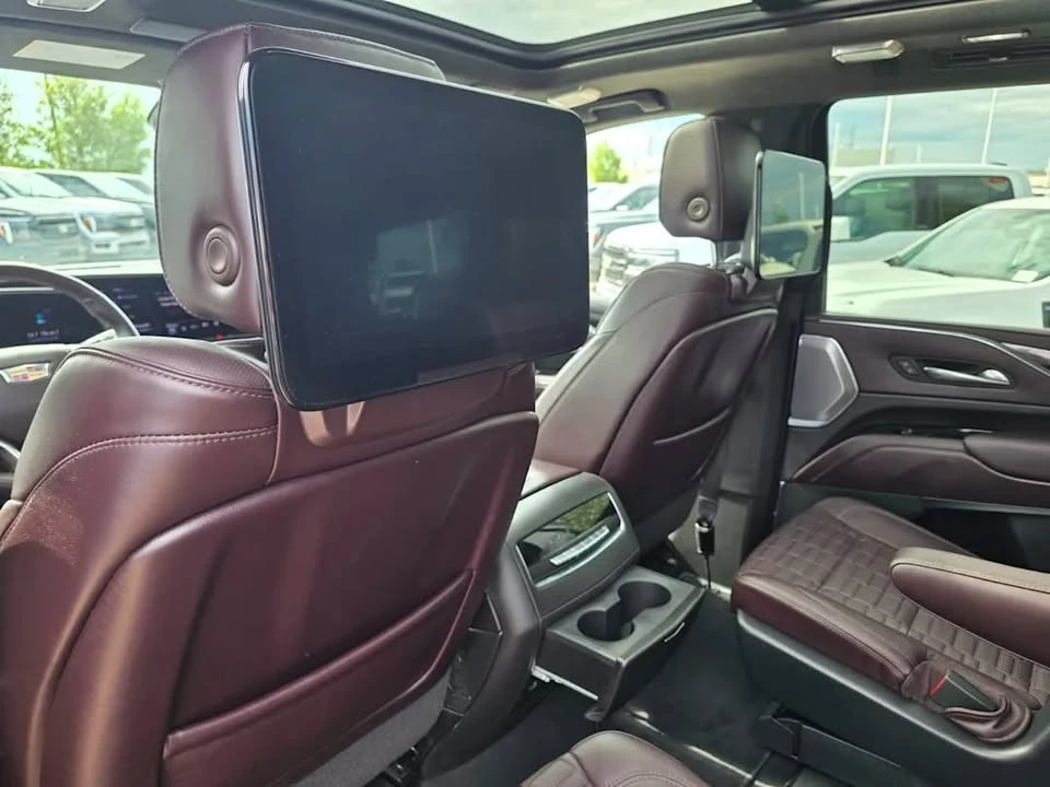 2021 Cadillac Escalade 5th Gen - Image 19 of 20