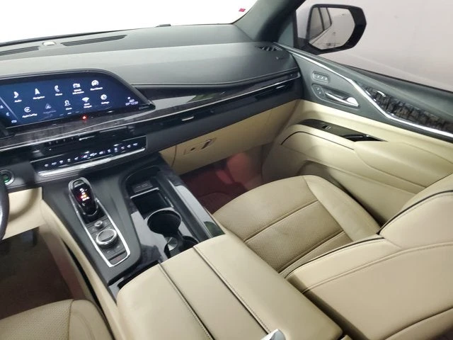 2021 Cadillac Escalade 5th Gen - Image 17 of 19