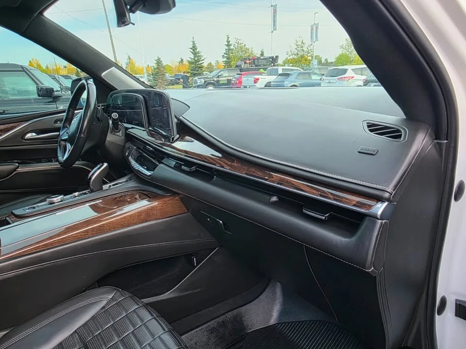 2021 Cadillac Escalade 5th Gen - Image 11 of 17