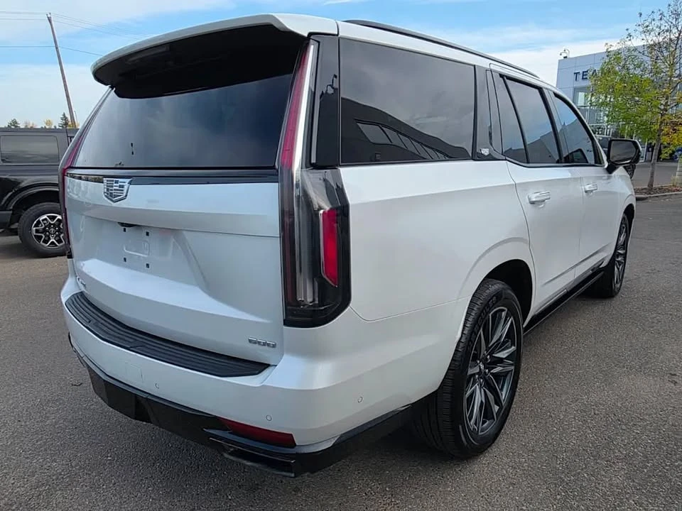 2021 Cadillac Escalade 5th Gen - Image 8 of 20