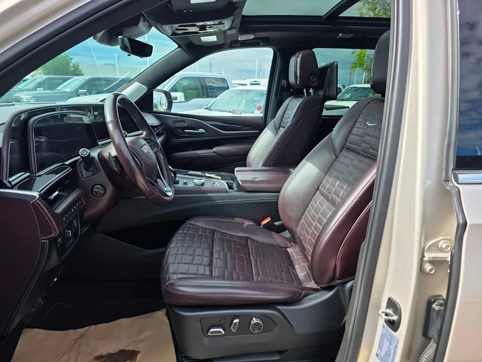 2021 Cadillac Escalade 5th Gen - Image 11 of 20