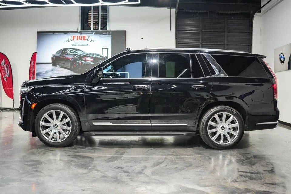 2021 Cadillac Escalade 5th Gen - Image 13 of 20
