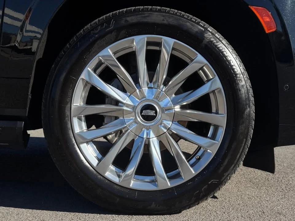 2021 Cadillac Escalade 5th Gen - Image 19 of 19