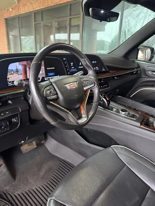 2021 Cadillac Escalade 5th Gen - Image 5 of 11