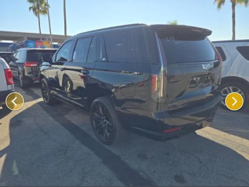 2021 Cadillac Escalade 5th Gen - Image 10 of 12