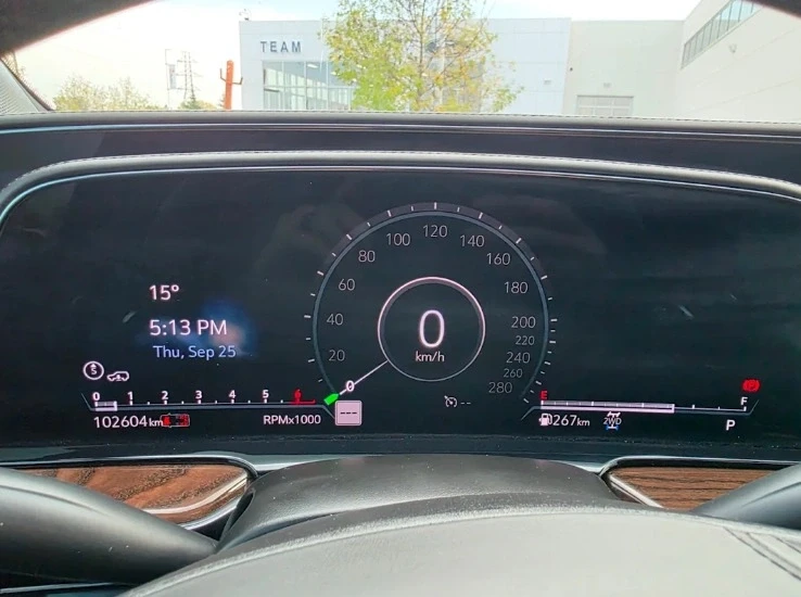 2021 Cadillac Escalade 5th Gen - Image 13 of 15